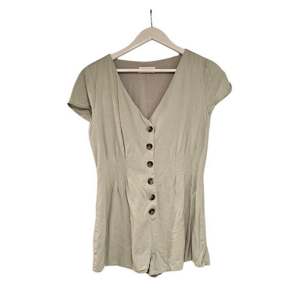 Linen Blend Romper - Picture 2 of 4